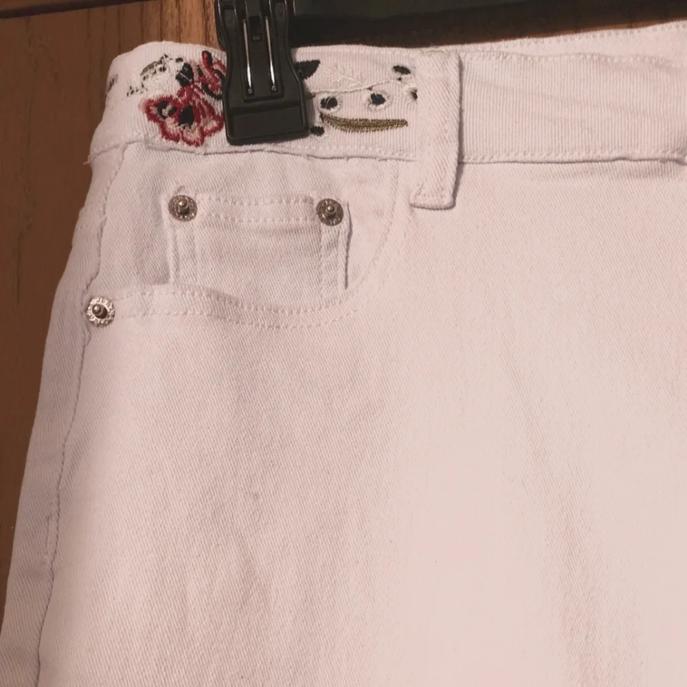 Anna-Kaci Floral Daisy Embroidered Mid Rise Bell Bottom Flare Jeans Sz XL (NWT) - Picture 13 of 14